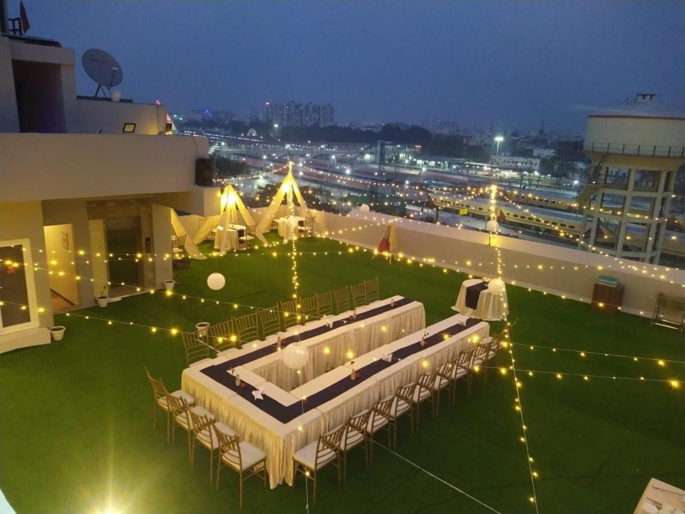 Hotel Four Element - Varanasi — Photos 2